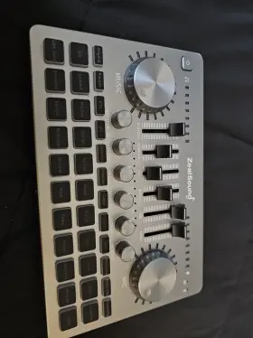 V13-a Zeal Sound Card