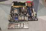 Asus P5QL-EM, REV.1.04G, LGA775, Intel Motherboard +cpu E5200 +ram 4GB +io Used. Price: $60.00.